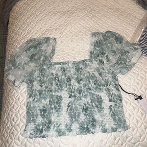 ASTR green scrunchie top